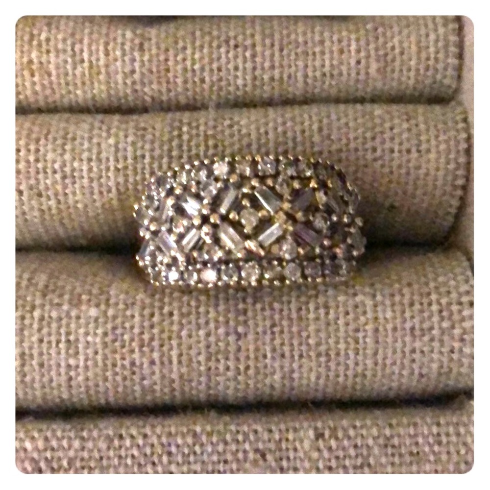 14k 1 ctw Diamond and Solid Gold Starburst Ring 7